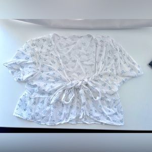 Pacsun( LA hearts) tie front shirt, size small